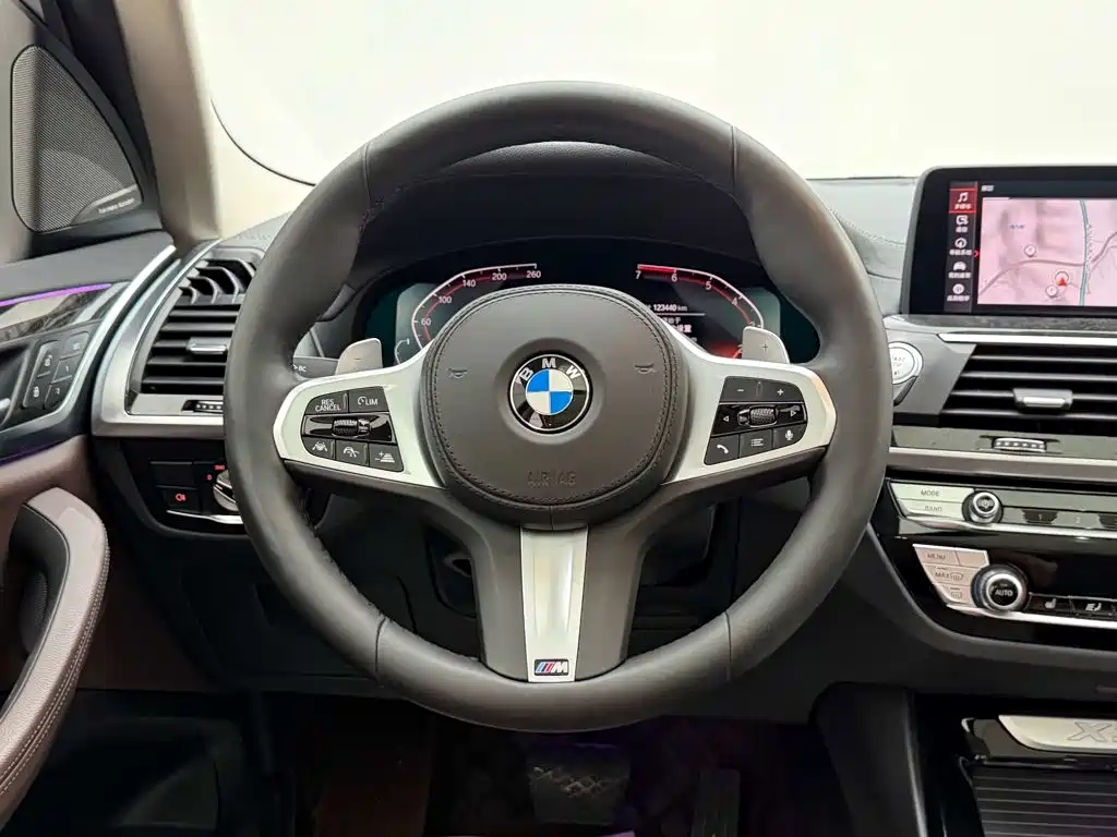 BMW X3 — миниатюра 14