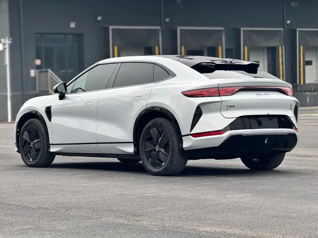 BYD SONG L EV