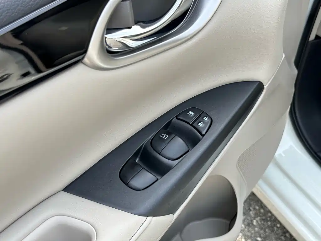 Nissan Sylphy — миниатюра 24