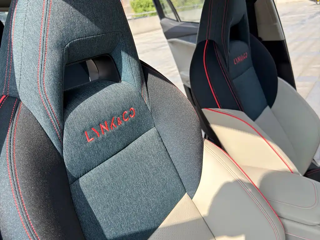 Lynk & Co 06 — миниатюра 17