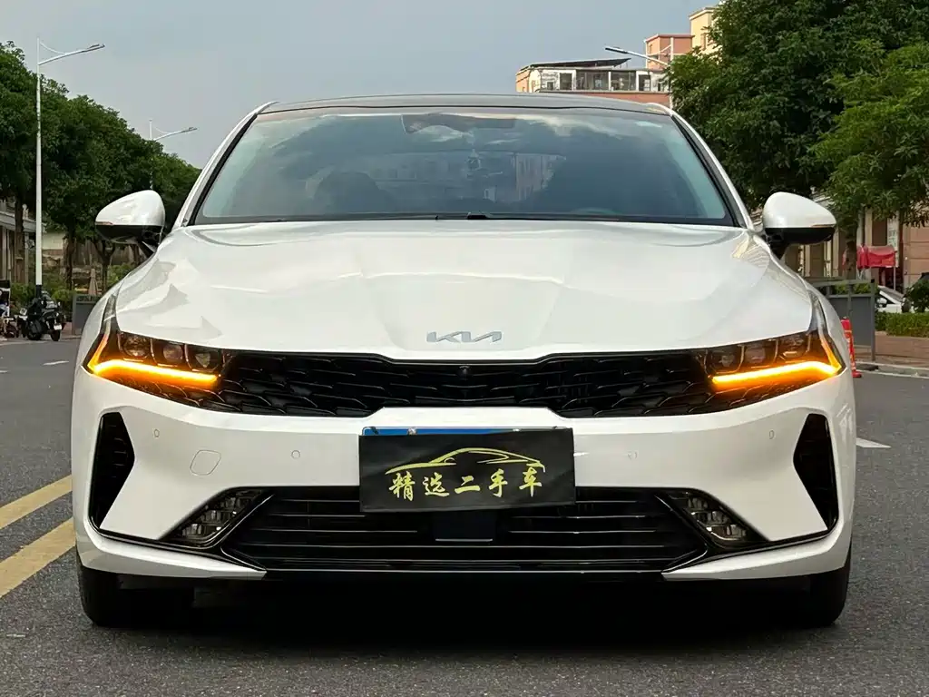 Kia K5 — миниатюра 2