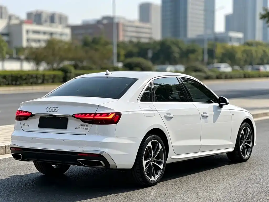 Audi A4L — миниатюра 10