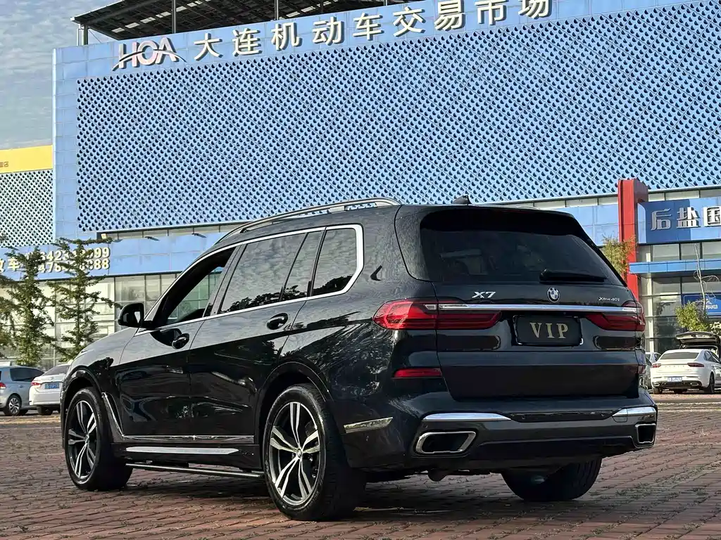 BMW X7 — миниатюра 8