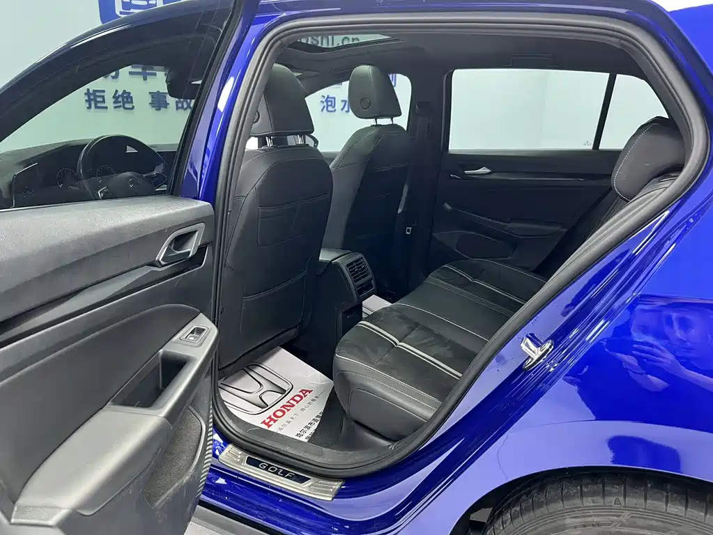 Volkswagen Golf 2021 280TSI DSG R-Line