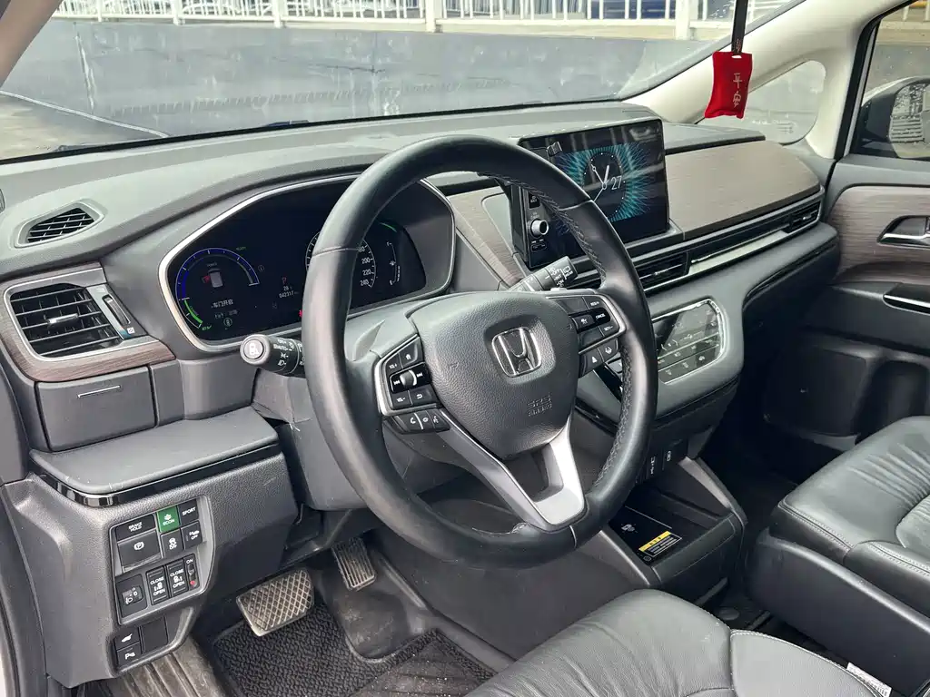 Honda Odyssey — миниатюра 8