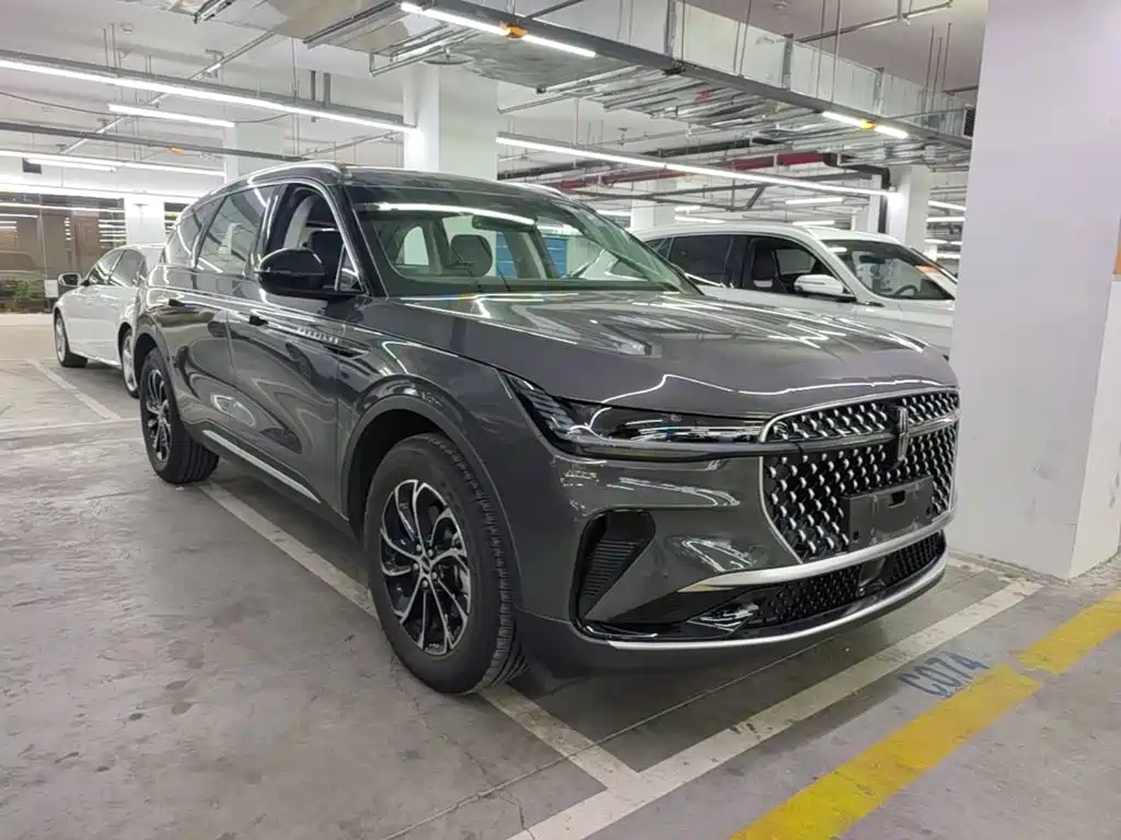 Lincoln Nautilus — миниатюра 4