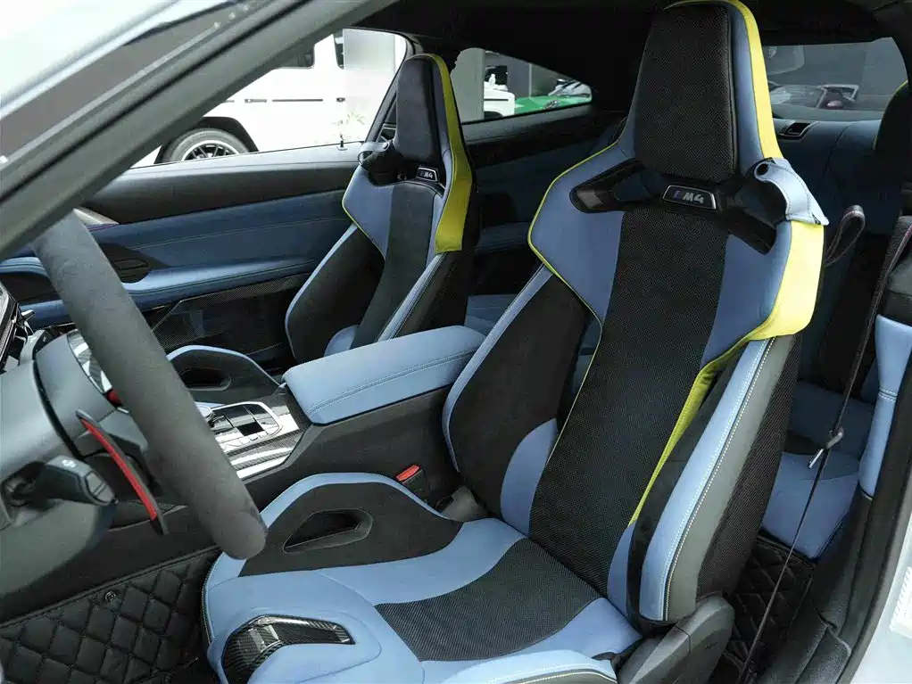 BMW M4 — миниатюра 12