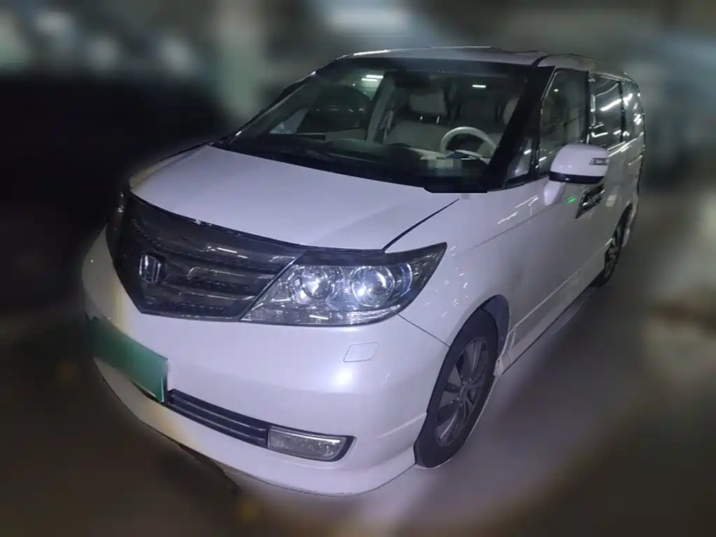 Honda Elysion 2014