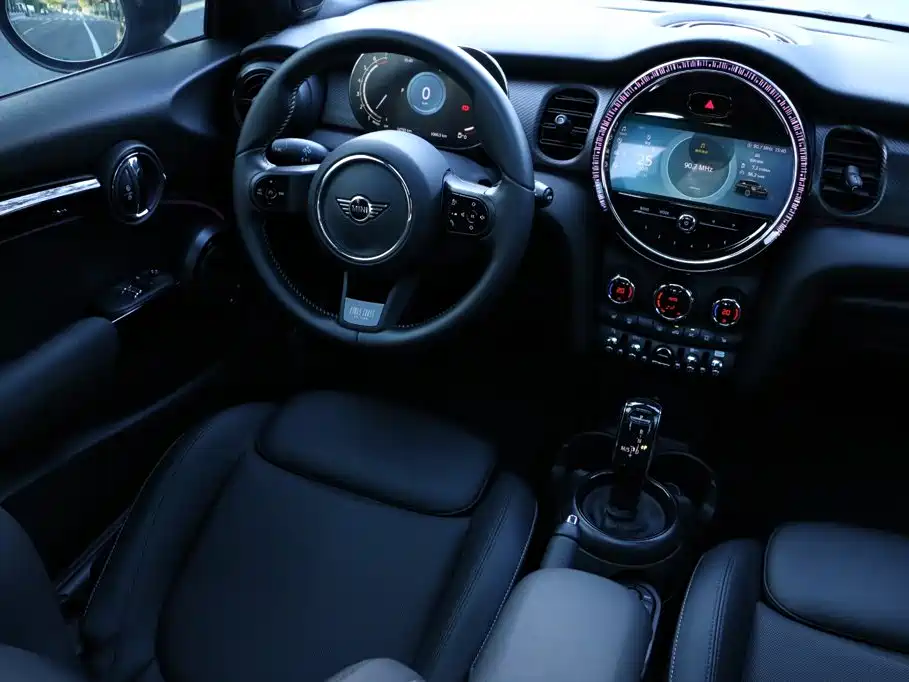 MINI Mini — миниатюра 25