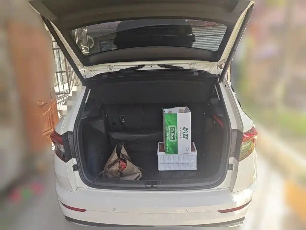 Skoda Karoq — миниатюра 15