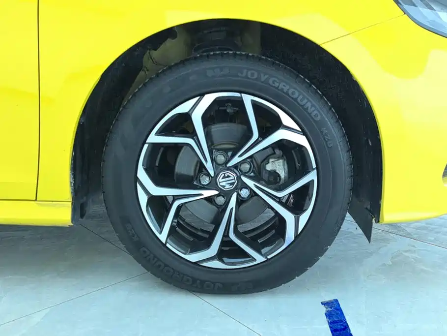 MG MG5 — миниатюра 6