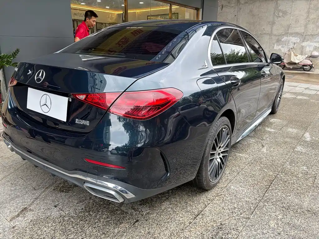 Mercedes-Benz C-Class — миниатюра 9