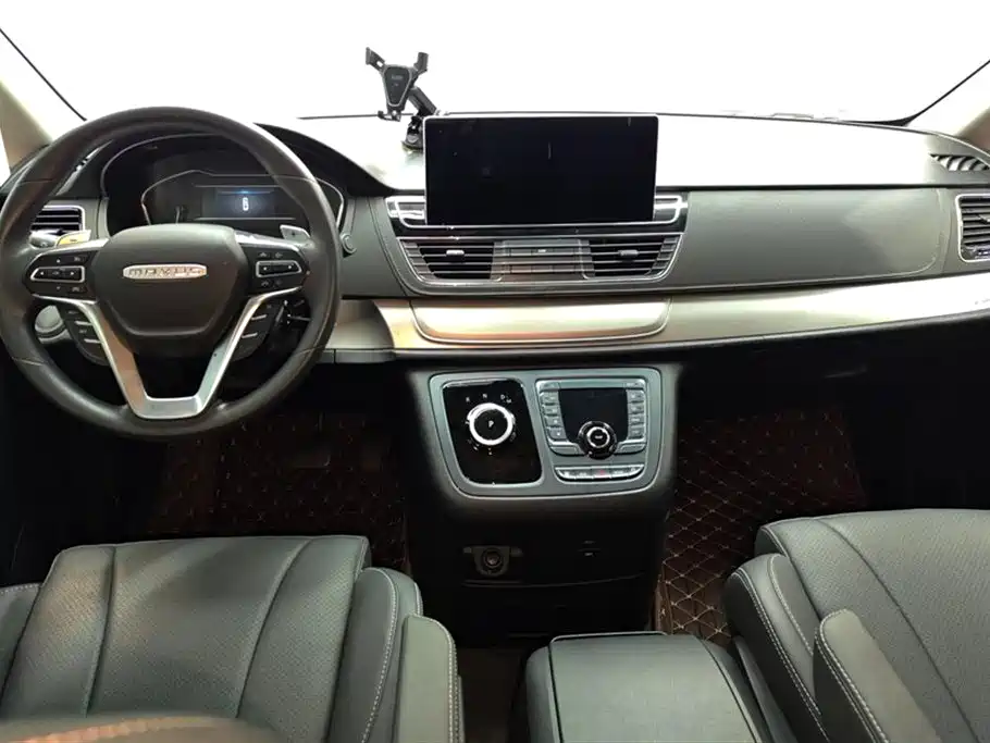 SAIC MAXUS CHASE G20