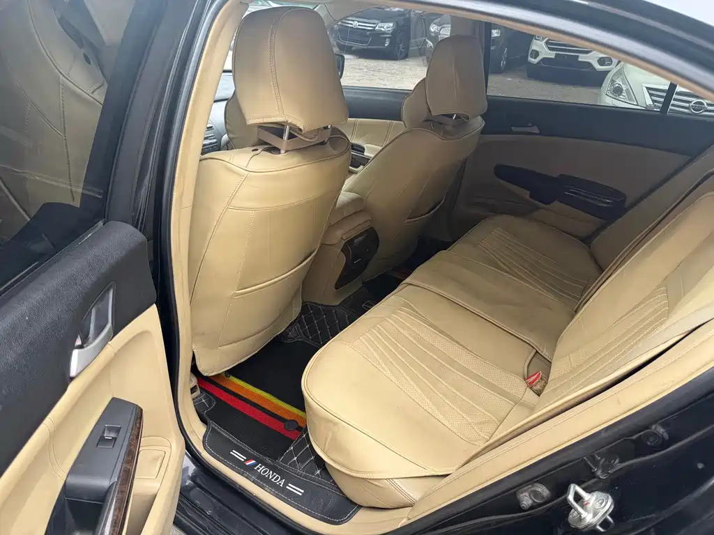 Honda Accord — миниатюра 4