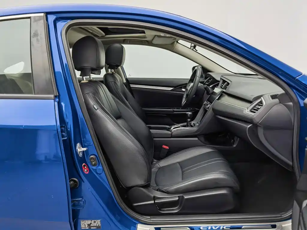 Honda Civic — миниатюра 23