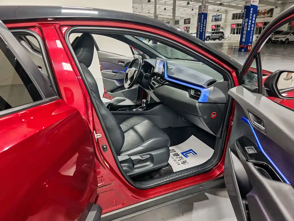 Toyota IZOA — миниатюра 10