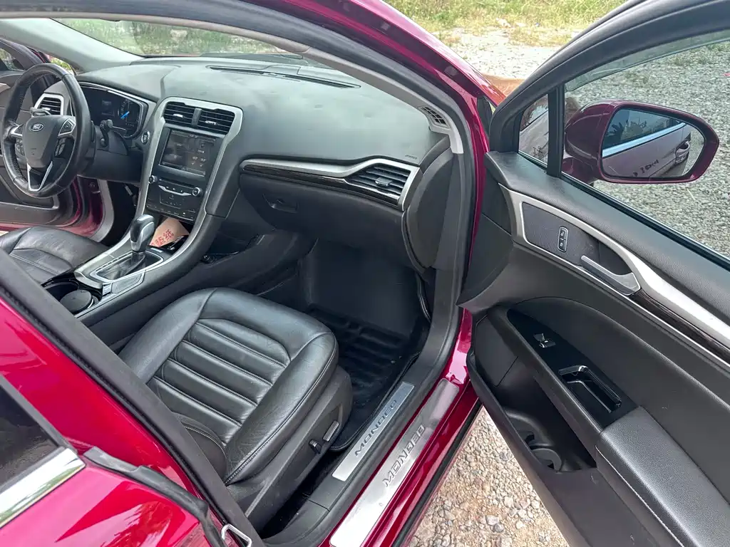 Ford Mondeo — миниатюра 13