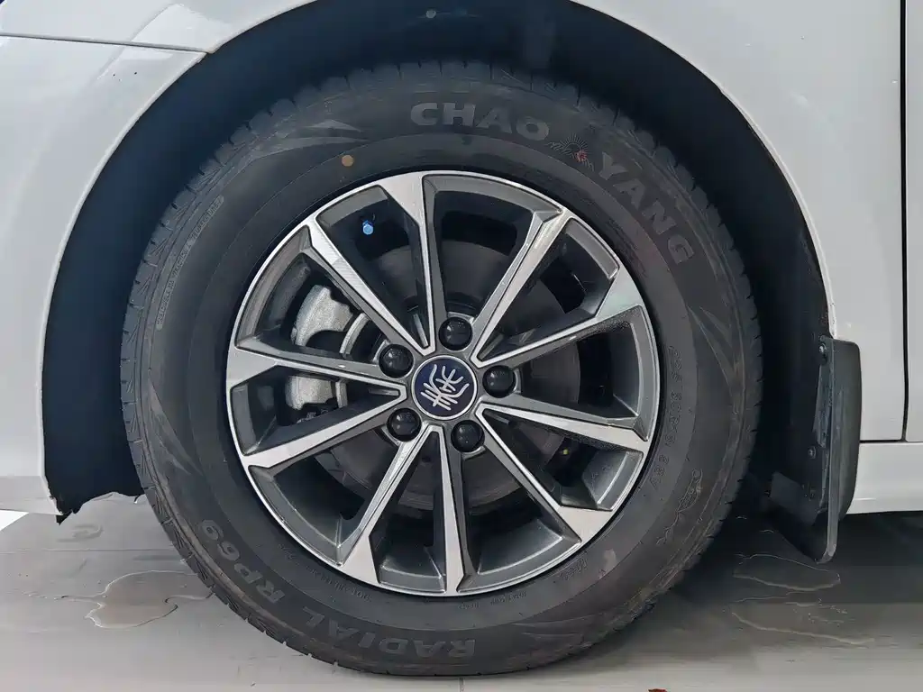 BYD Qin PLUS — миниатюра 4