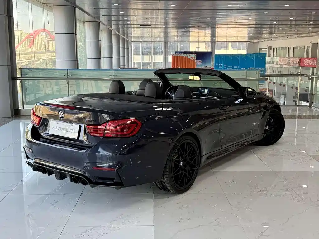 BMW M4