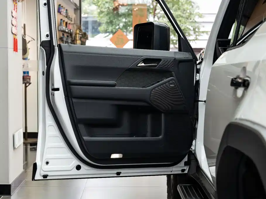 Lexus GX — миниатюра 11