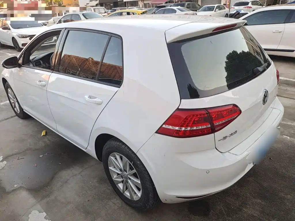 Volkswagen Golf — миниатюра 5