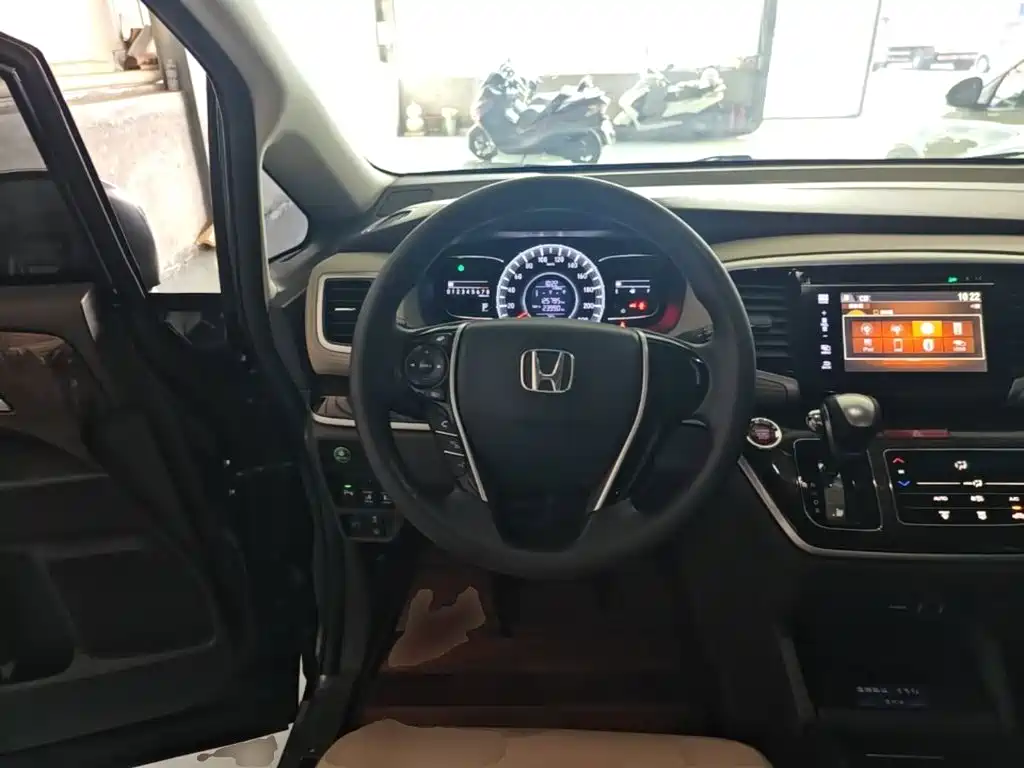 Honda Odyssey — миниатюра 11