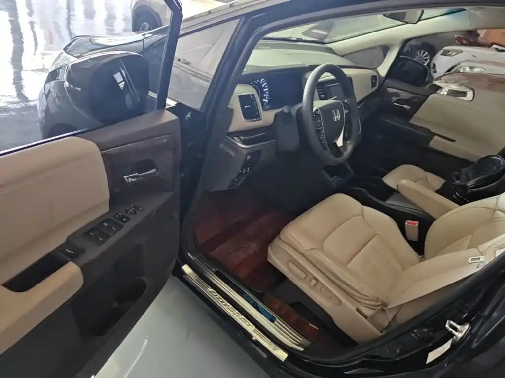 Honda Odyssey — миниатюра 16