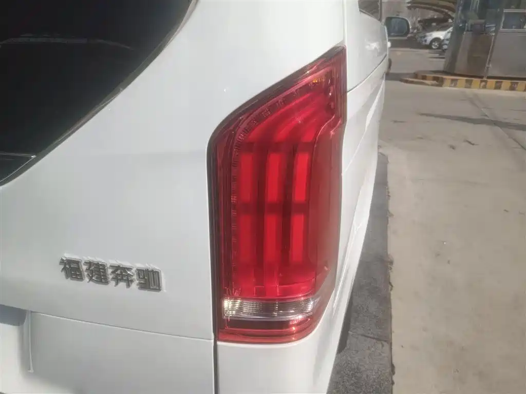 Mercedes-Benz V-Class V 2018 V 260 V