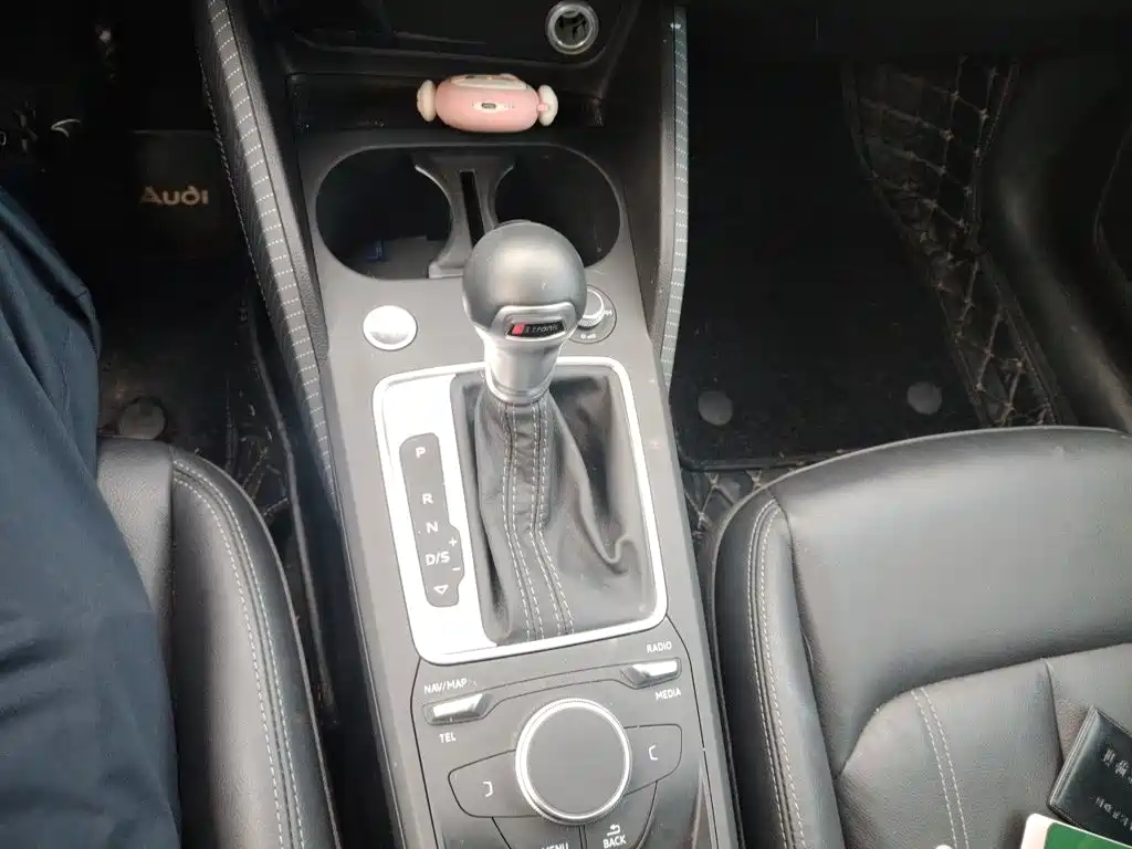 Audi Q2L — миниатюра 10