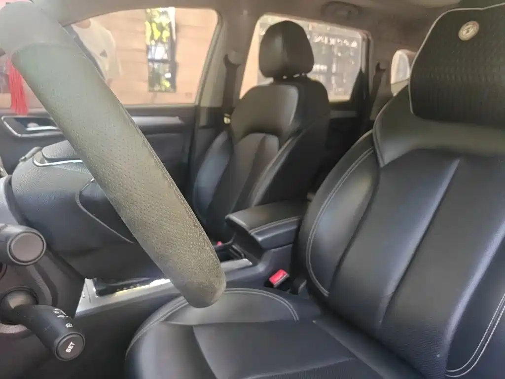 Roewe RX5 — миниатюра 11
