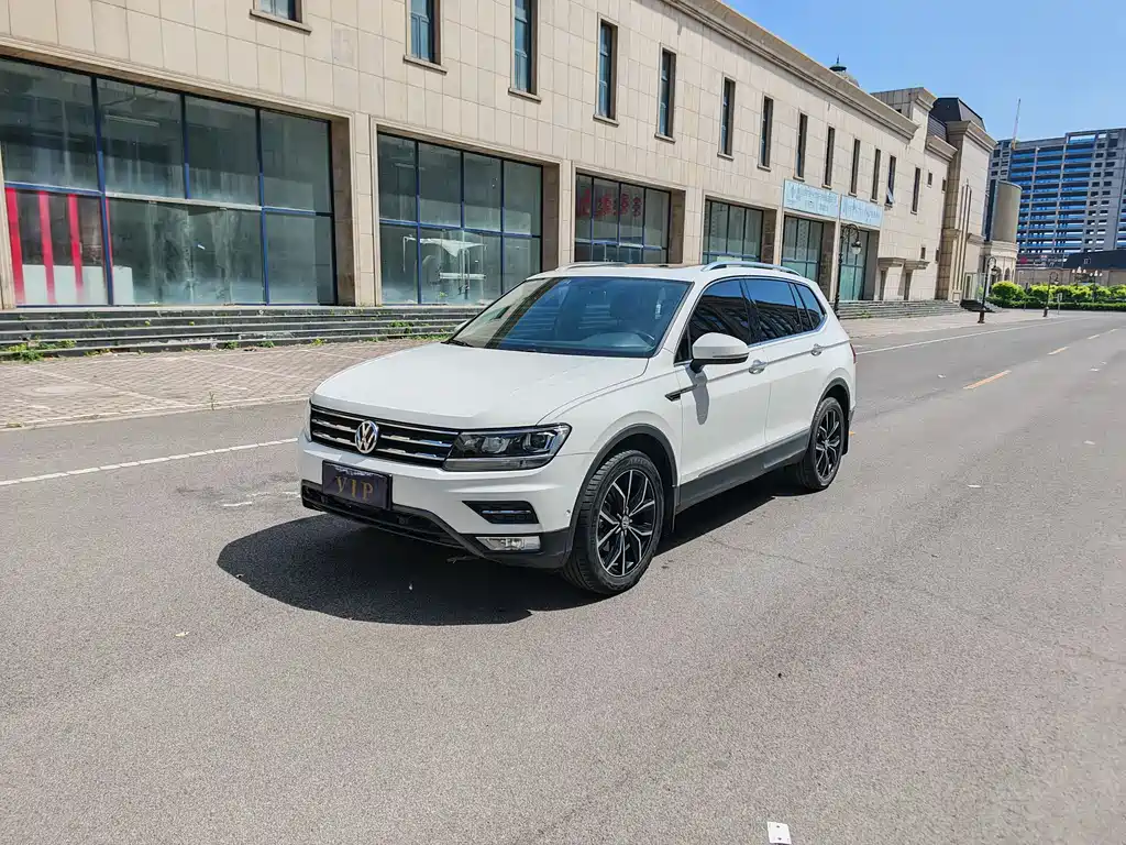 Volkswagen Tiguan L 2019