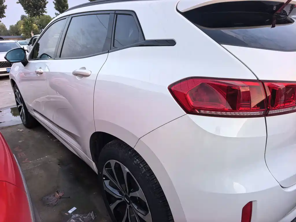Wey Wey VV7 — миниатюра 8