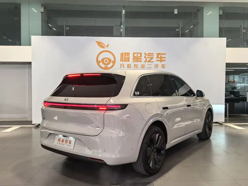 Li Auto IDEAL L6