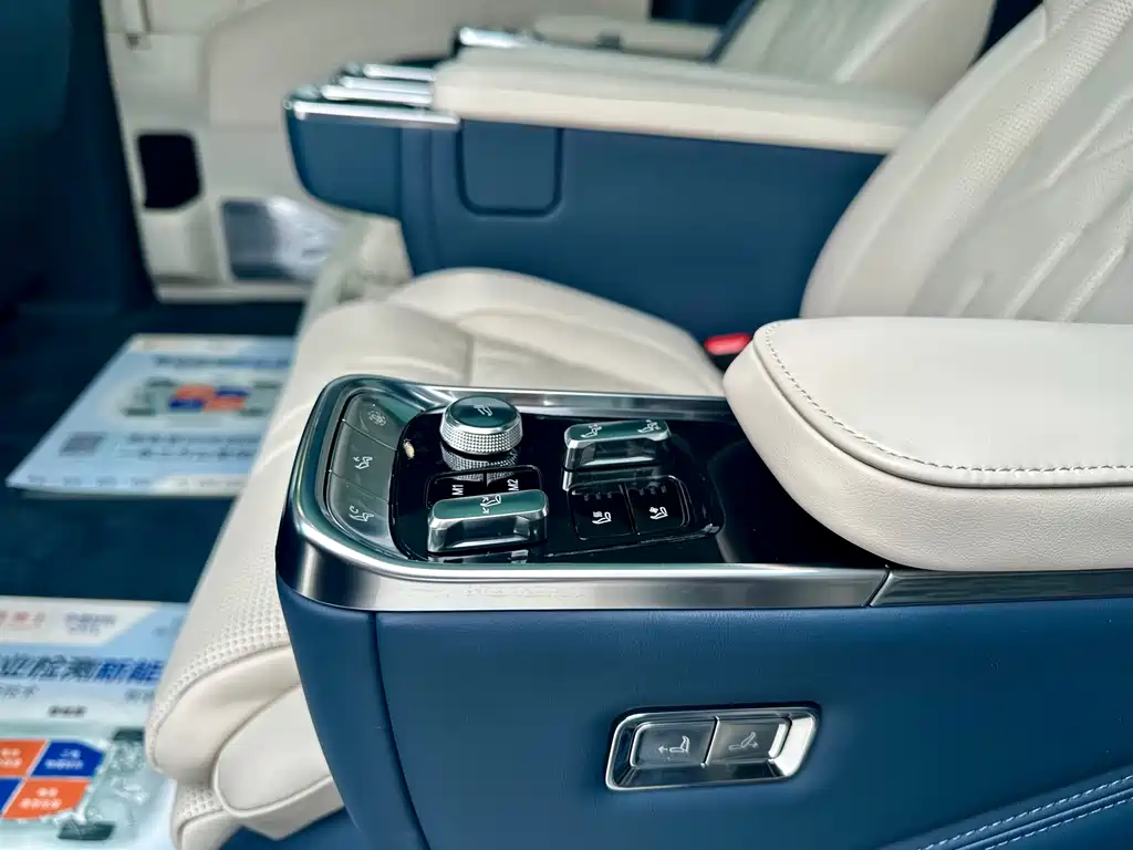 ZEEKR EXTREME KRYPTON 009