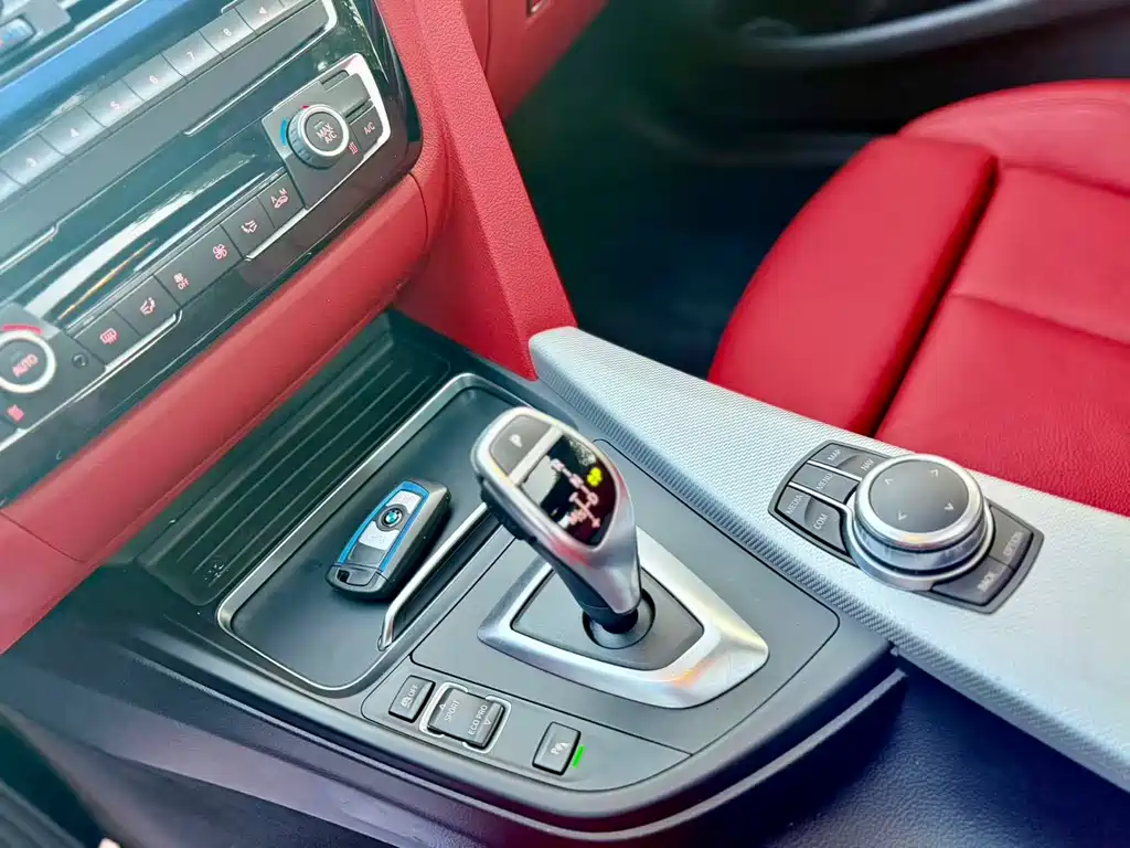 BMW 4 Series — миниатюра 9