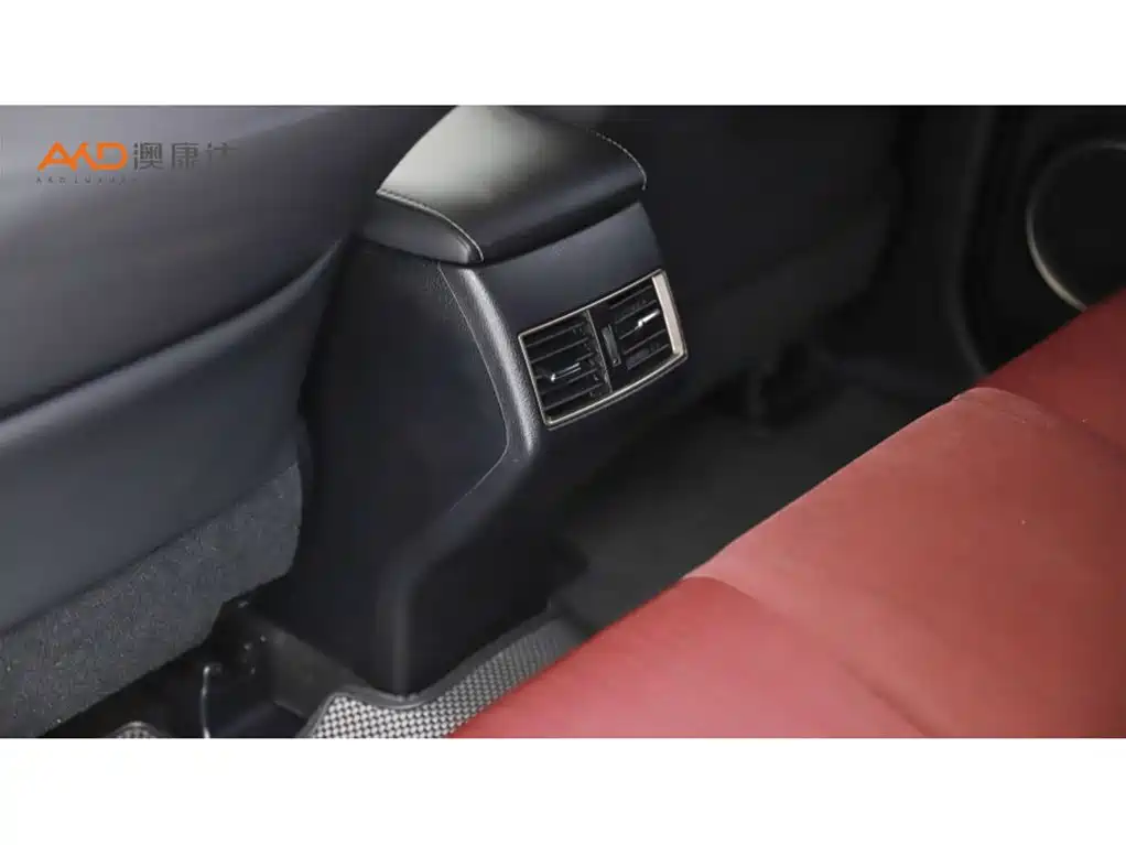 Lexus NX — миниатюра 9
