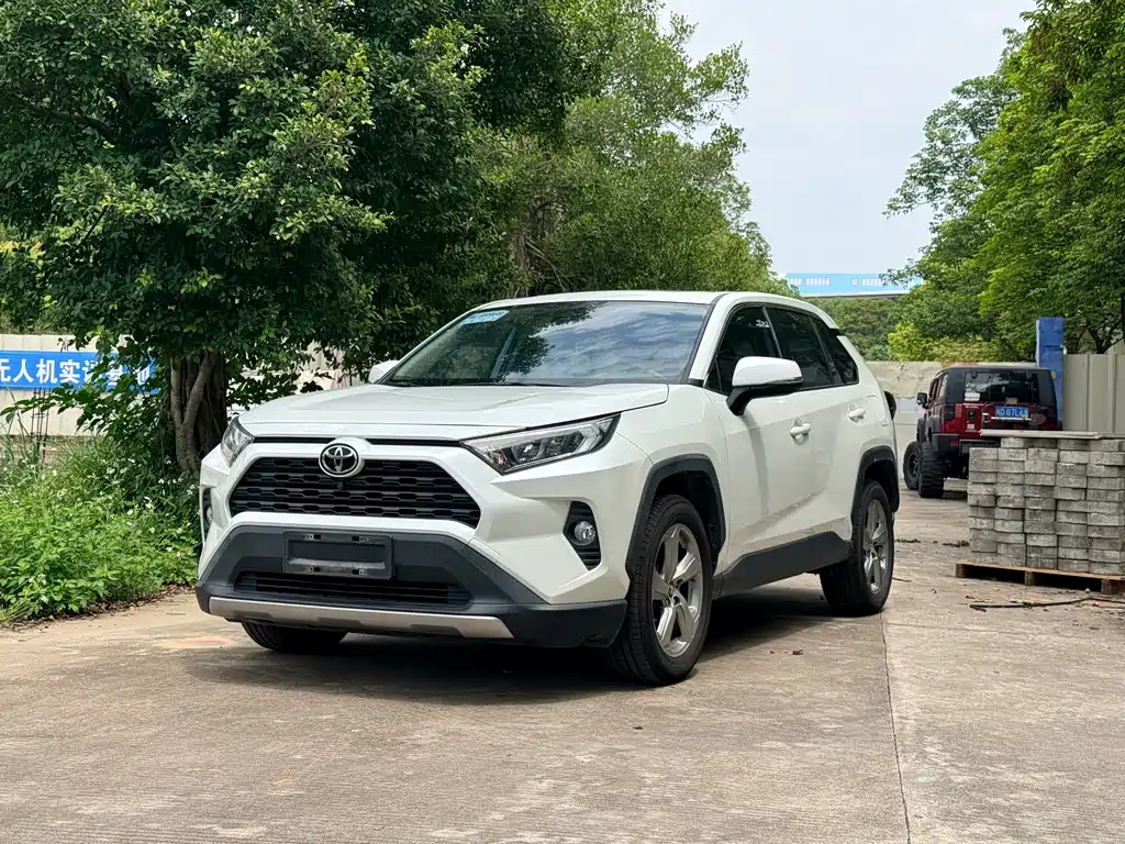 Toyota RAV4 2022