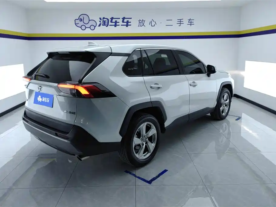 TOYOTA RAV4 RONGFANG