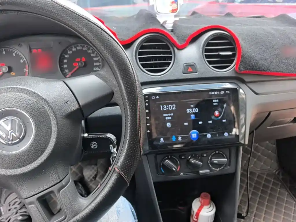 Volkswagen Jetta — миниатюра 10