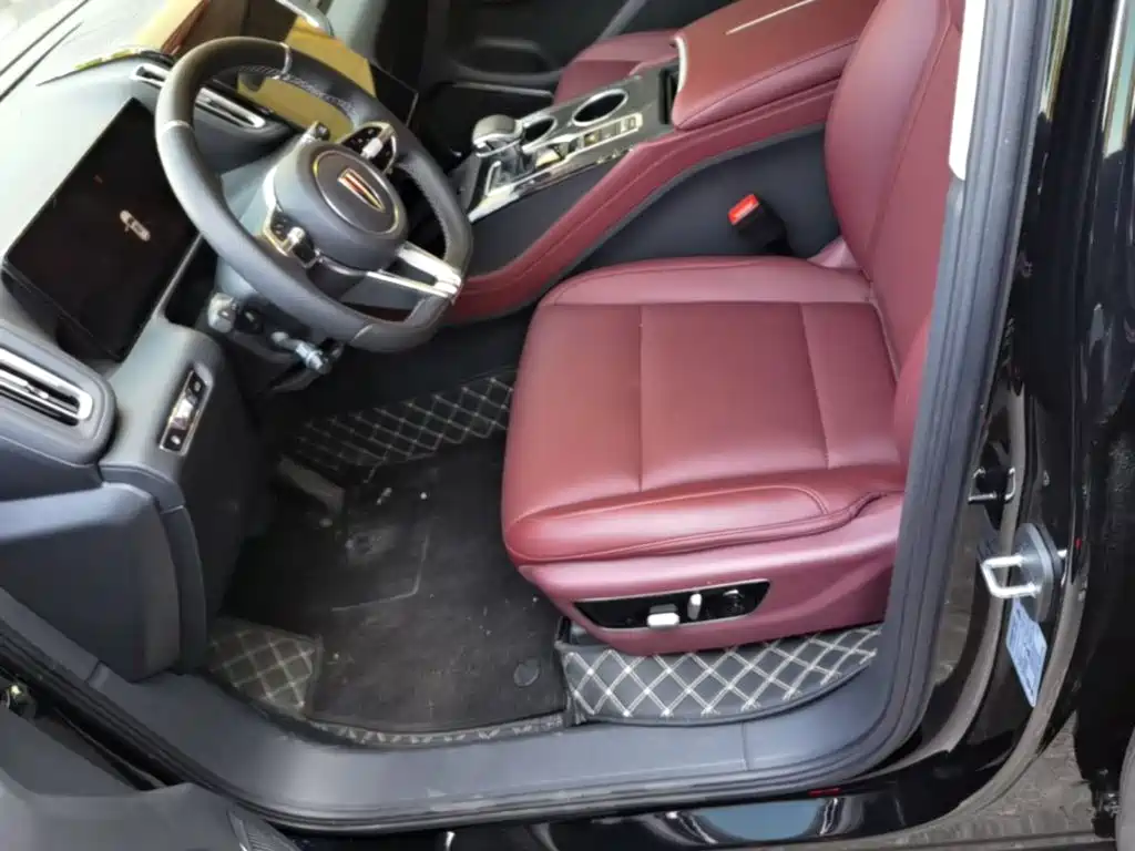 Hongqi Hongqi HS3 PHEV — миниатюра 15