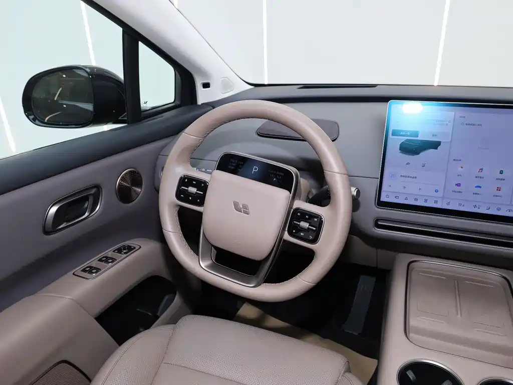 Li Auto Li i8 — миниатюра 6