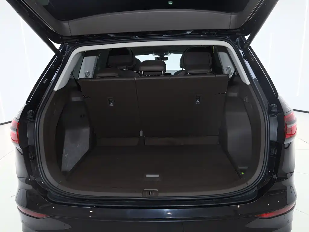 Volkswagen Viloran — миниатюра 27