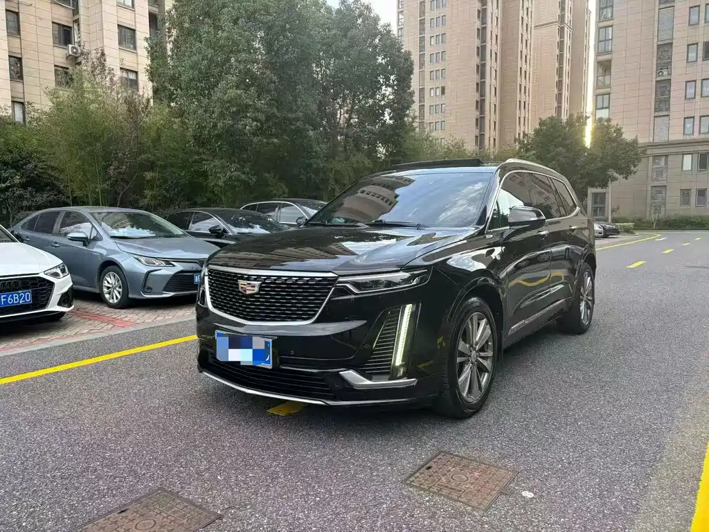 Cadillac XT6 2021 28T мест Luxury