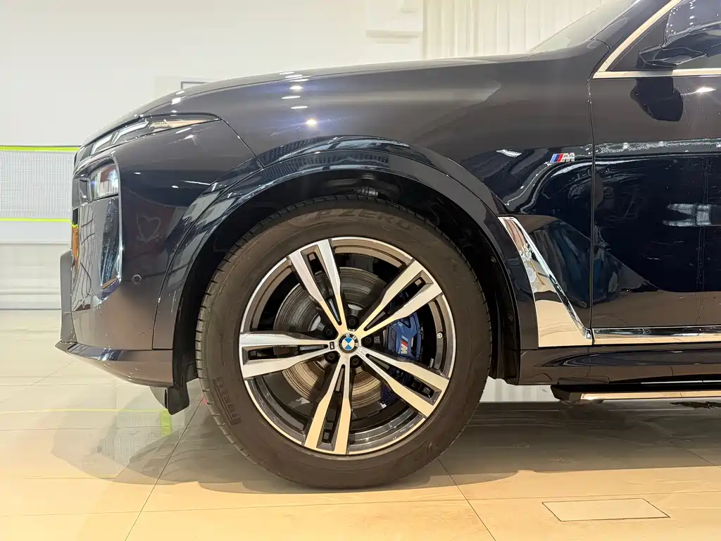 BMW X7 2023 xDrive40i Premium M Sport