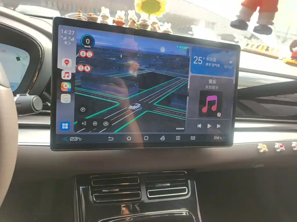 BYD Han — миниатюра 13
