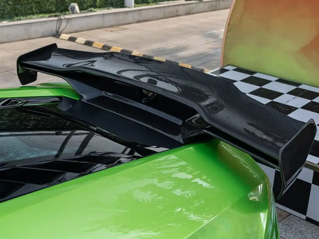 LAMBORGHINI HURACÁN