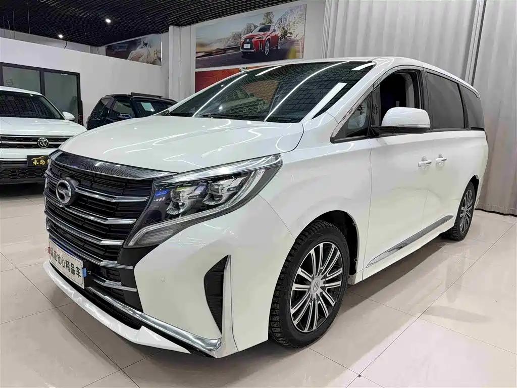 GAC TRUMPCHI M8