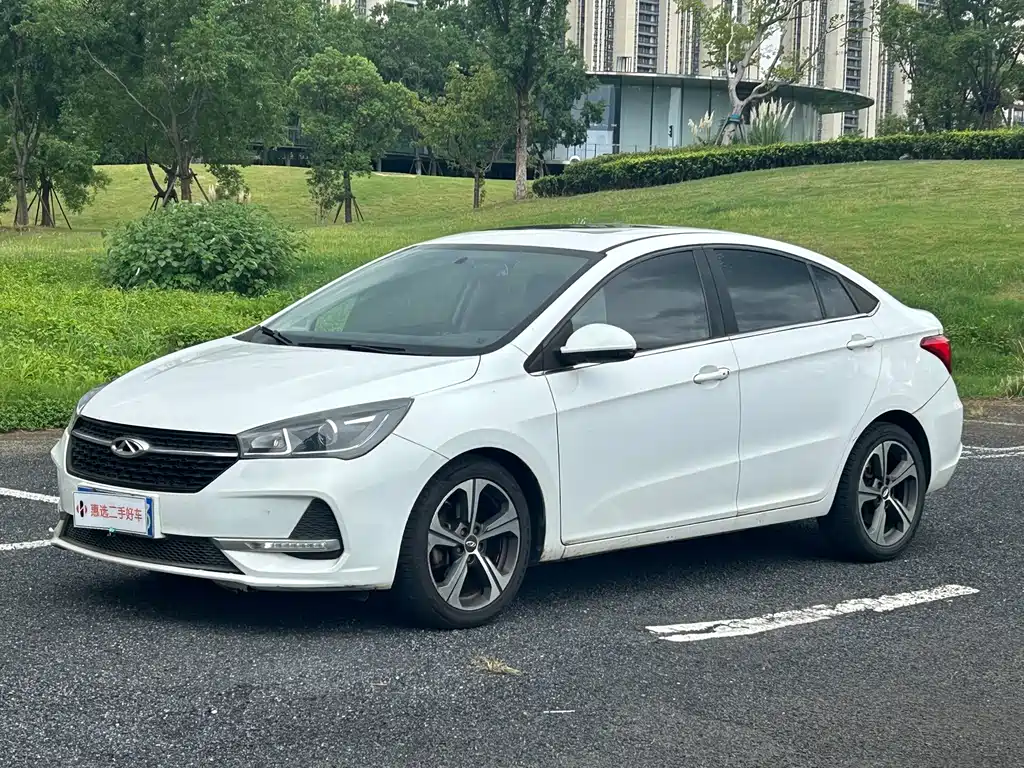 Chery Arrizo 5