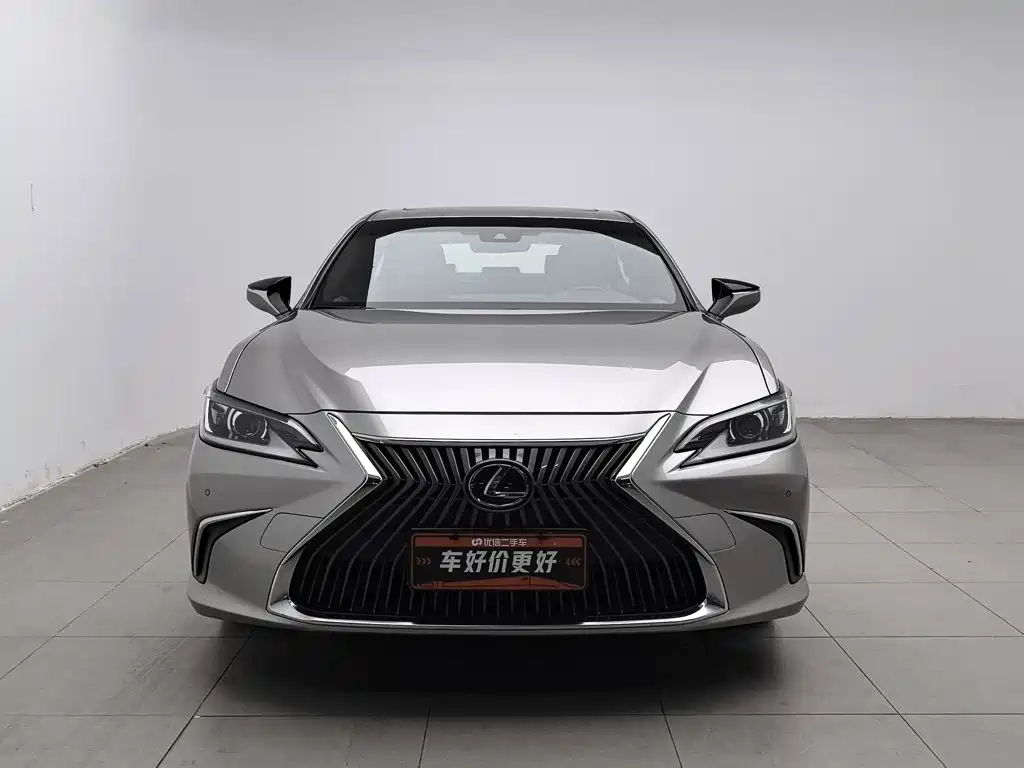 Lexus ES — миниатюра 3