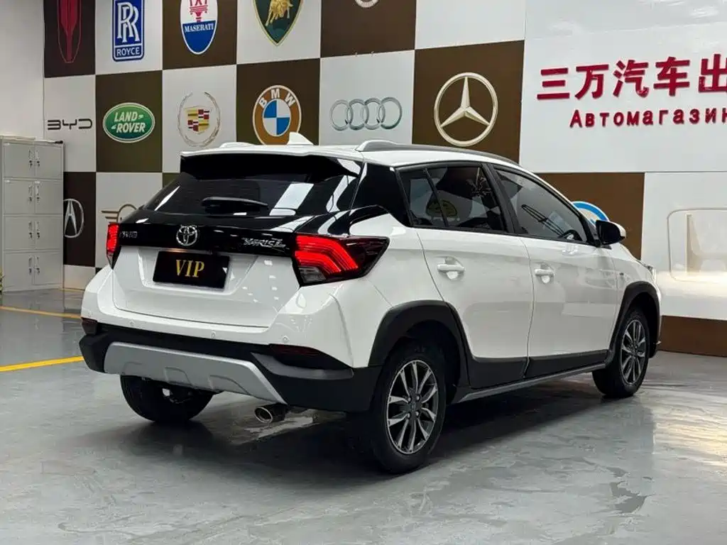 Toyota Yaris L — миниатюра 6